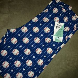 Honey & Lace - Curvy- Baseball Leggings